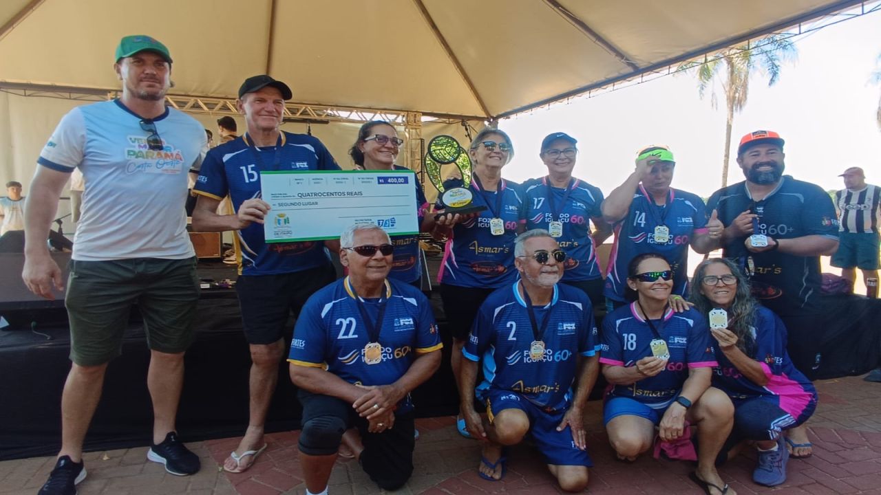 Equipe iguaçuense 60+ conquista pódio no Vôlei de Praia Adaptado durante o Verão Maior Paraná